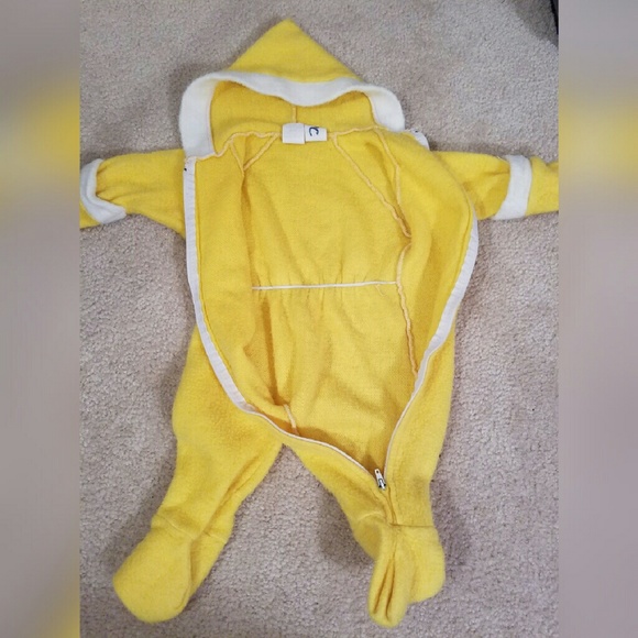 Super cute, VINTAGE onesie!! - Picture 3 of 4